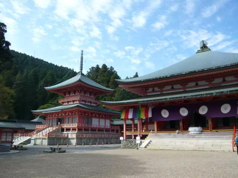 【2025】比叡山延暦寺の観光ガイド｜見どころや周辺の観光スポットも紹介