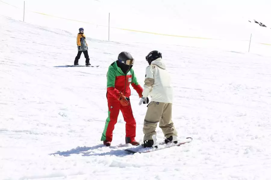 たざわ湖スキー場とは？リフト券・コース・レンタル情報を解説！