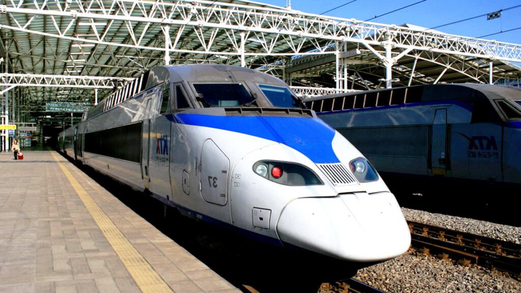 韓国鉄道の旅完全ガイド : きっぷの買い方、乗り方、列車の魅力まですべて網羅! 51XgCPOUFiL._AC_SY200_QL15_.jpg
