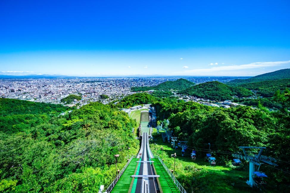 大倉山展望台の見どころを解説｜夜景やカフェ・冬の楽しみ方も紹介