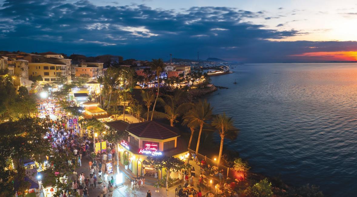 フーコックナイトマーケット完全ガイド！場所やおすすめグルメを紹介