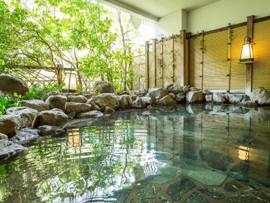 日光東照宮と鬼怒川温泉の回り方！日帰り温泉と3つのアクセス方法を解説