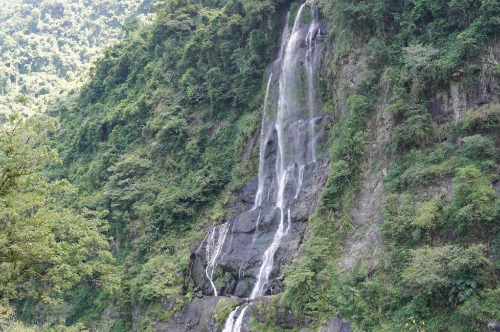 烏來瀑布は台湾屈指の絶景スポット！アクセスや撮影ポイントなどを紹介