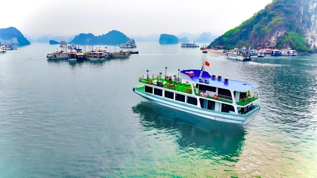 2025】ベトナム・ハロン湾観光の魅力は？見どころ・アクセス・体験談も紹介