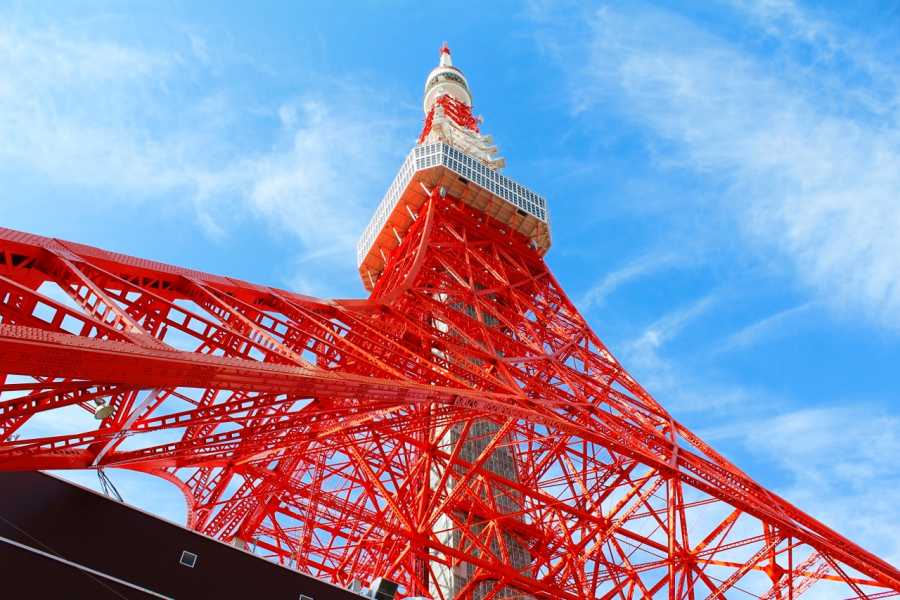 p tokyo tower