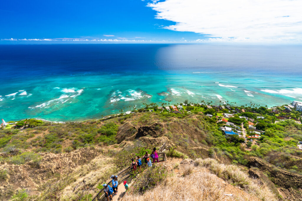 diamond head ダイヤモンドヘッド　CD8枚 ダイヤモンドヘッドハイキングの予約方法 - Waikiki Trolley