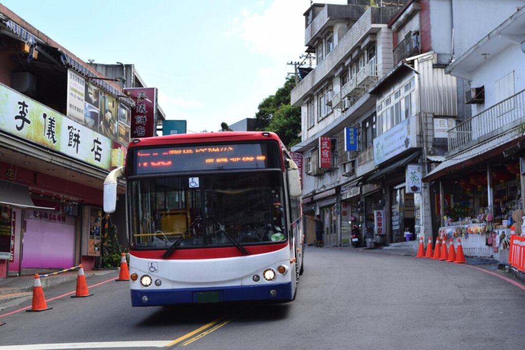 台北から九份バス