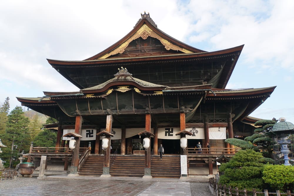 善光寺観光の魅力を満喫！長野駅周辺のおすすめスポットまとめ