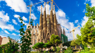 サグラダファミリアへの行き方を徹底解説！空港やカタルーニャ広場からのアクセスも紹介