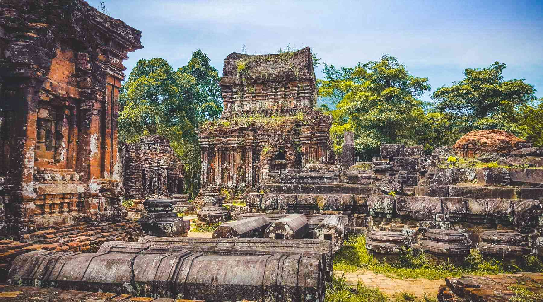 世界遺産ミーソン遺跡ガイド！行き方・ツアー・所要時間まで徹底解説
