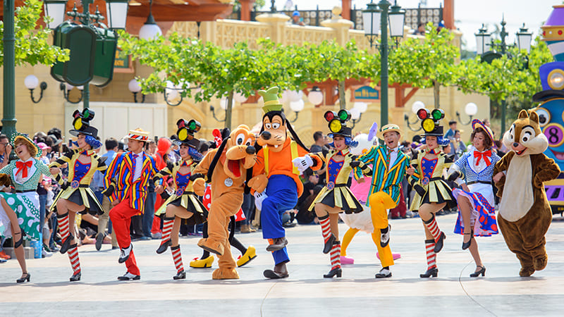 上海ディズニーのおすすめショー・パレード9選！時間や予約についても解説