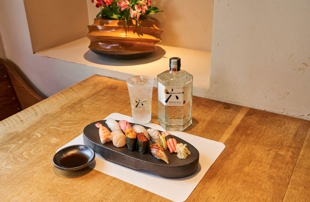 Suntory ROKU〈六〉Gin ความอร่อยที่แสนลงตัวของสมุนไพรญี่ปุ่นและรสชาติอัน ...
