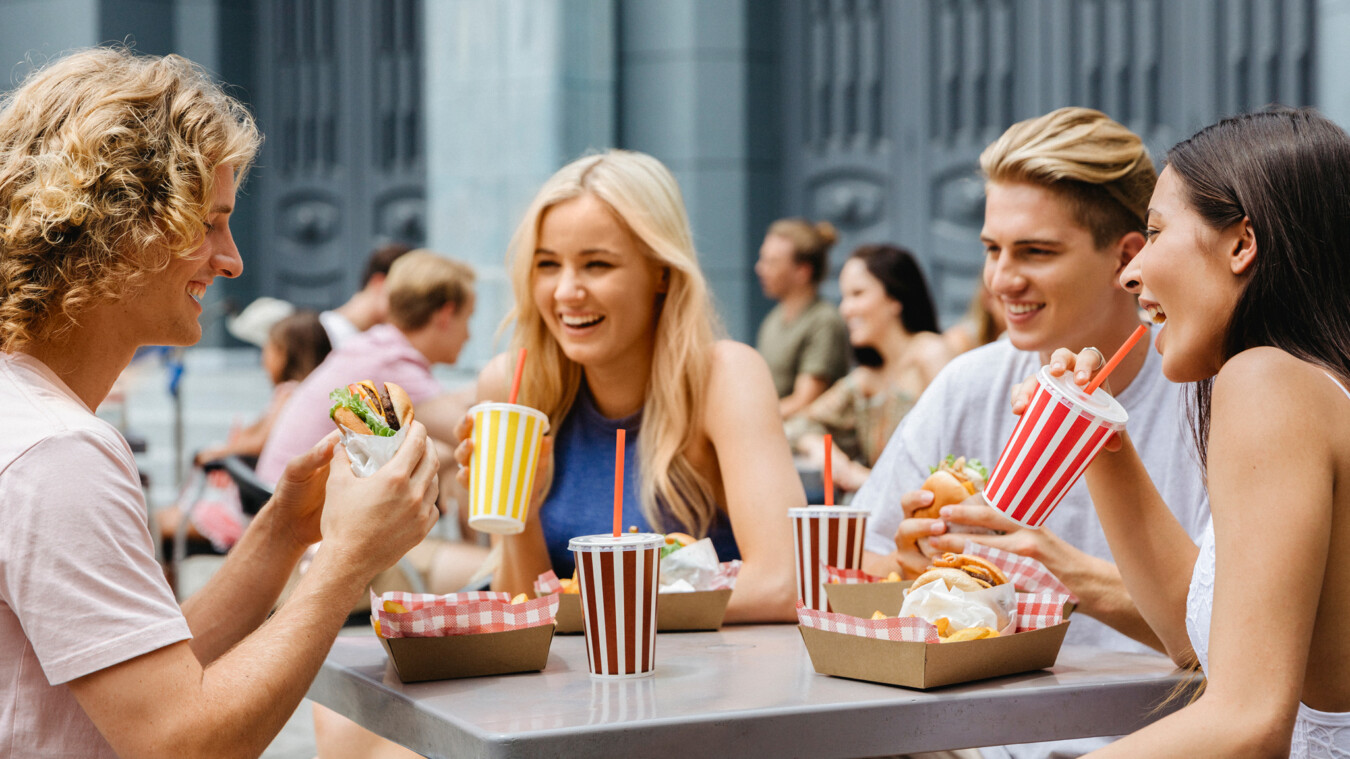 แนะนำร้านอาหารสุดปัง ที่สวนสนุก Warner Bros. Movie World ออสเตรเลีย