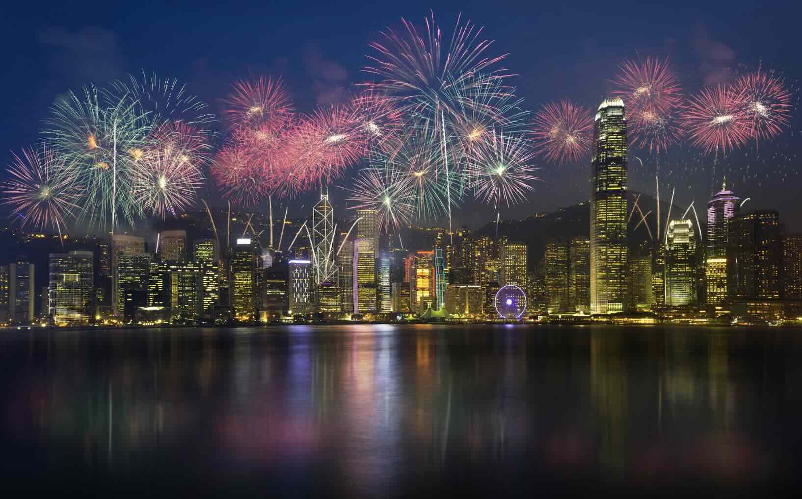 除夕倒數｜2025香港10大除夕倒數好去處｜ 跨年煙花、除夕倒數派對！