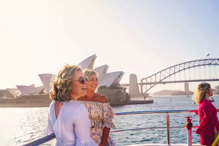 【2025雪梨自由行】一篇搞定！雪梨景點美食、交通、必買伴手禮全攻略
