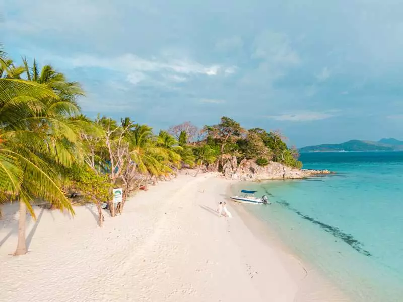 【2025巴拉望自由行】一篇搞定！巴拉望景點美食、交通、跳島行程全攻略