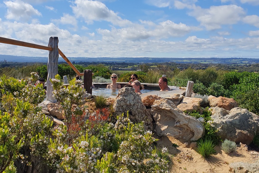 【澳洲】墨爾本近郊摩寧頓半島一日遊（Mornington Peninsula）：半島溫泉、彩虹小屋、迷宮花園、酒莊行程實際體驗