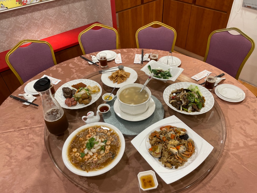 大東夜市＿附近美食＿阿霞飯店