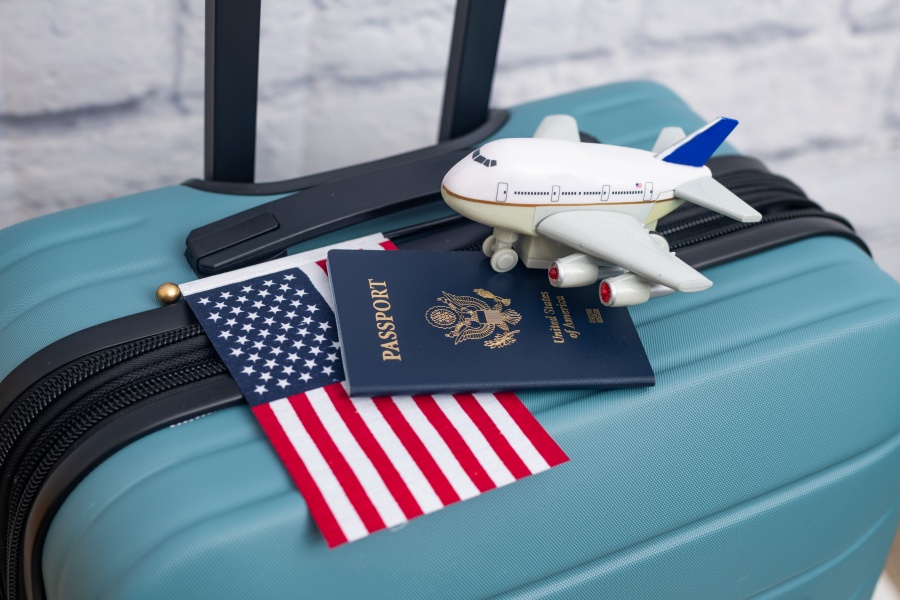 去美國旅遊要準備什麼行李？