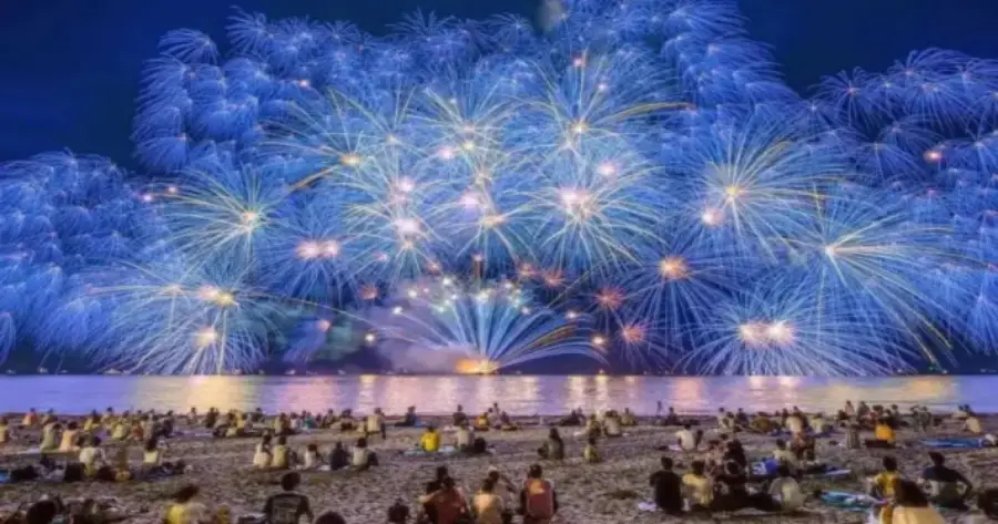 熱海海上花火大會攻略》2026煙火時間/地點/交通/最佳觀賞點