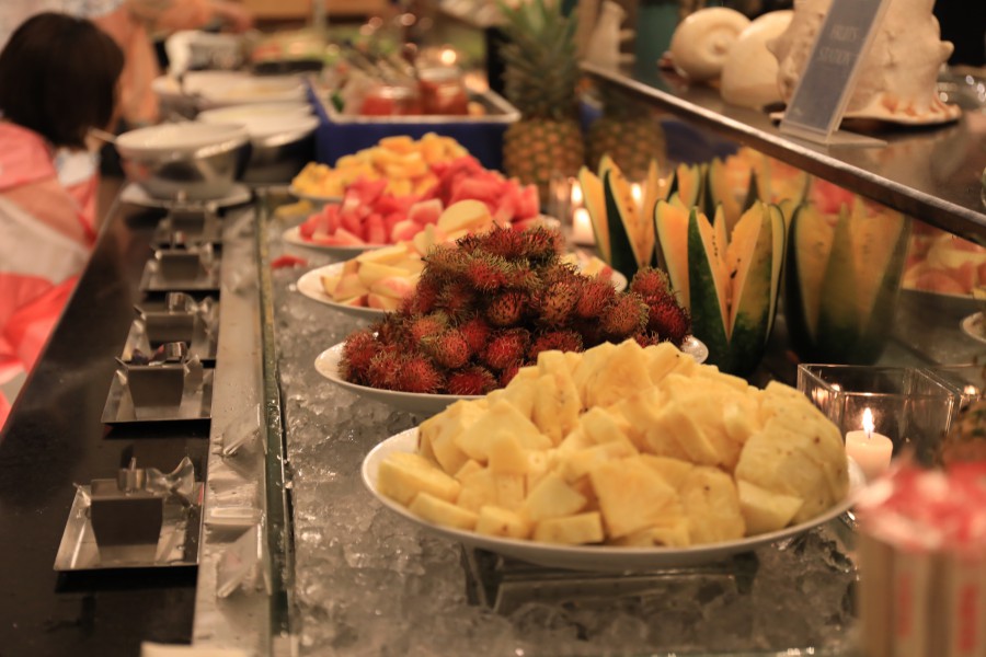 【菲律賓】長灘島必吃麗晶酒店Buffet：餐點介紹、訂位方式、用餐環境，邊看海灘夕陽美景邊享用長灘島自助晚餐！