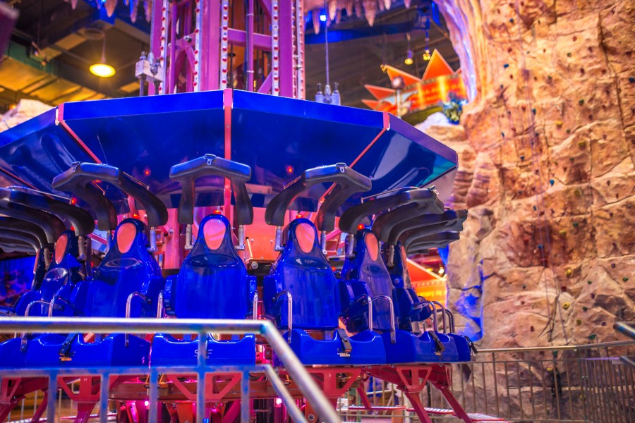 巴拿山奇幻樂園